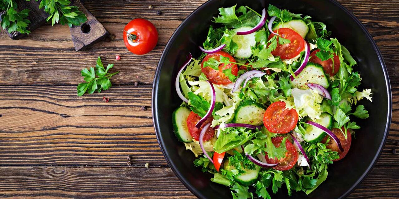 “Mangio solo un’insalata e non dimagrisco!” Gli errori durante la dieta