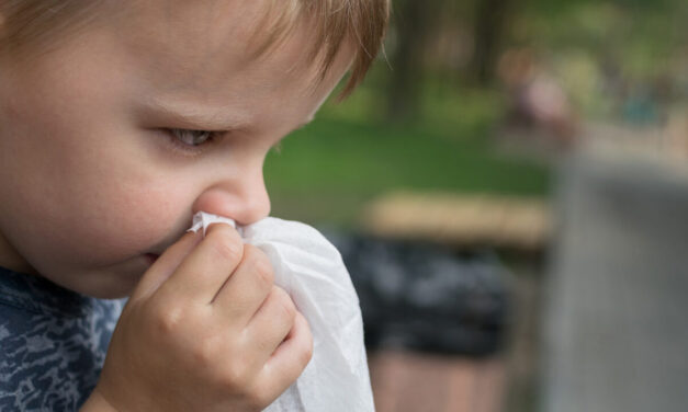 Lavaggi nasali a bambini e neonati: come effettuarli e perché?