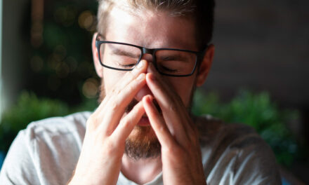 Non piangere per l’allergia: scopri i rimedi per i tuoi occhi!