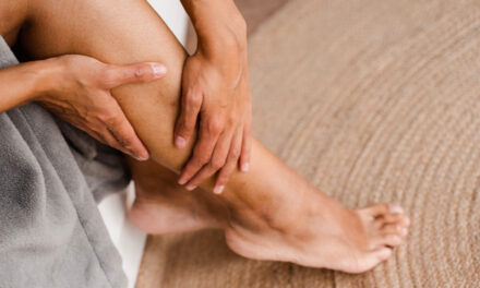 Gambe gonfie: indizi e soluzioni per il benessere delle gambe